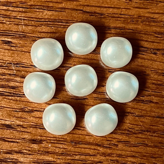 Creamy White Pearl Shank Buttons, 11.5mm